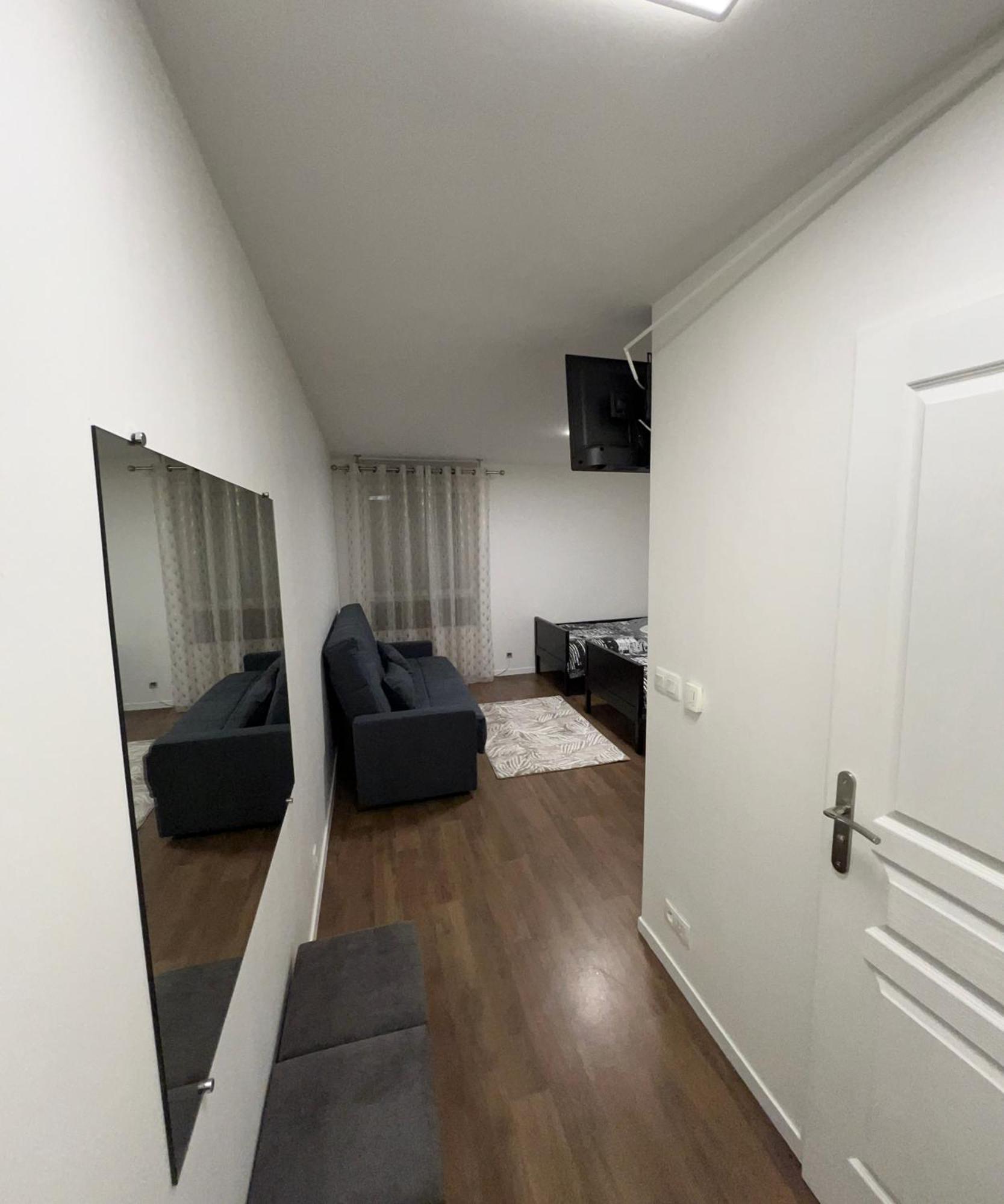 Studio Proche Du Centre Paris 15 Min Рони-су-Боа Екстериор снимка